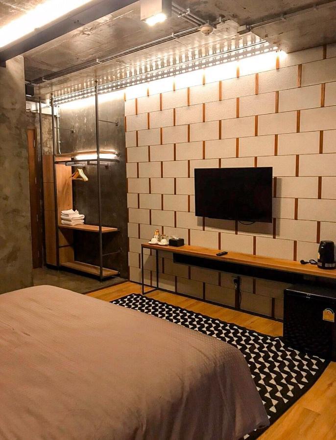 Navakitel Design Hotel Nakhon Si Thammarat Exterior photo